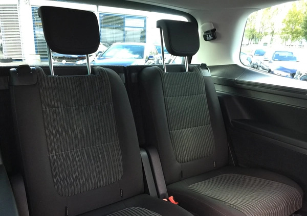 Seat Alhambra cena 124968 przebieg: 21000, rok produkcji 2020 z Brzeziny małe 211